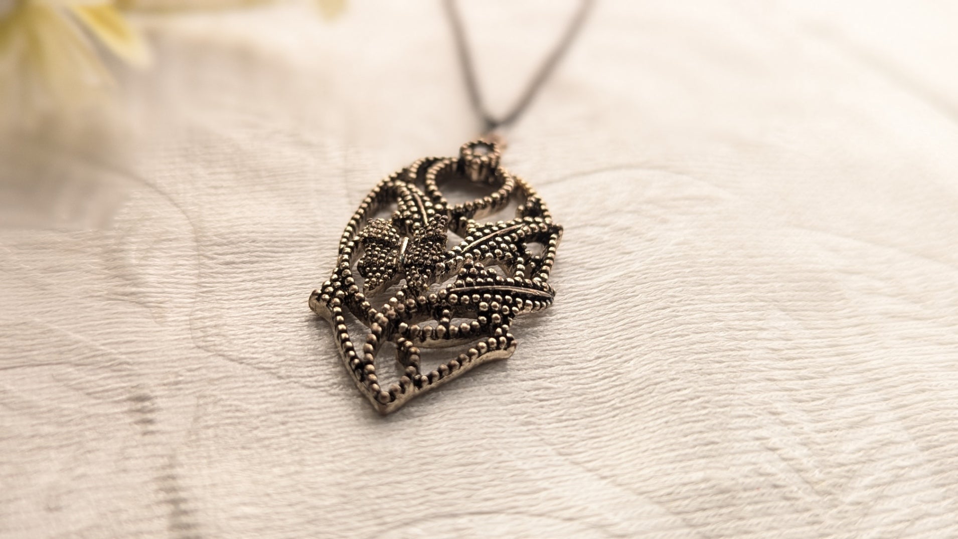 Silver Oxidized Pendant Chain Necklace